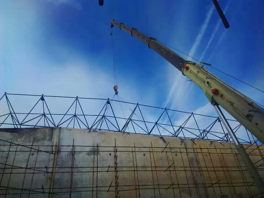 兴城大跨度空间结构优选网架结构